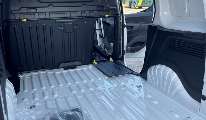 Opel Combo Cargo pieno