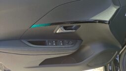 Peugeot E-208 pieno