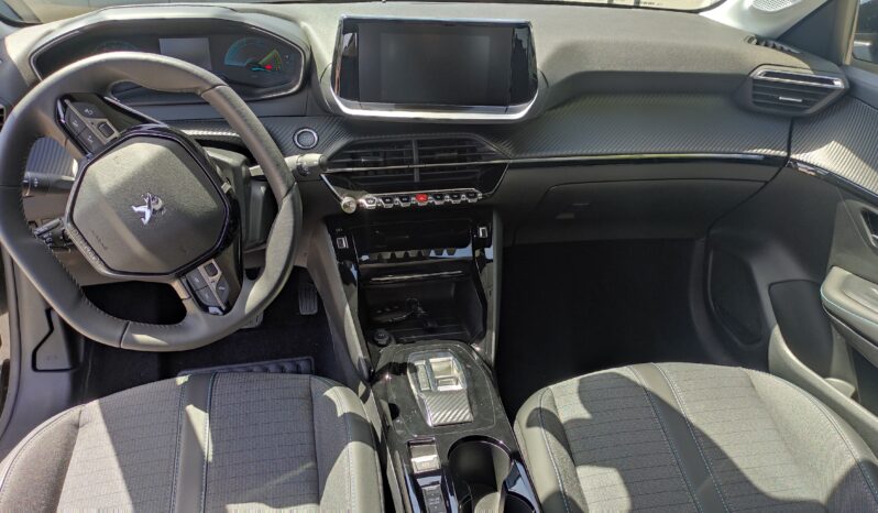 Peugeot E-208 pieno