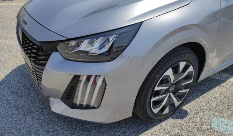 Peugeot 208 PureTech pieno