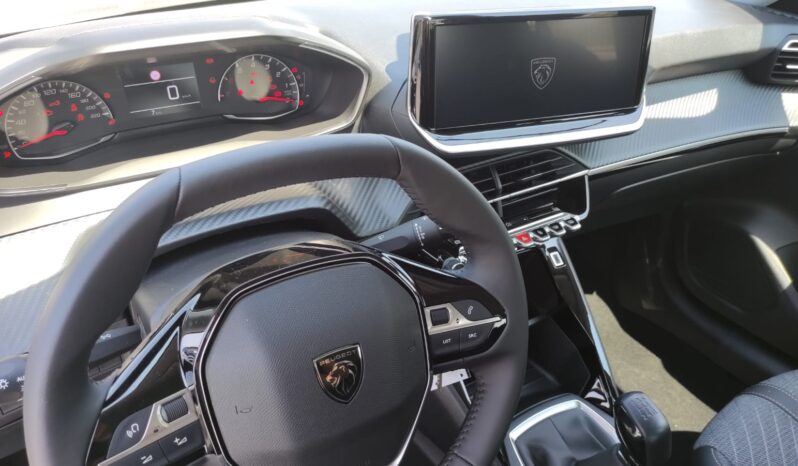 Peugeot 208 PureTech pieno