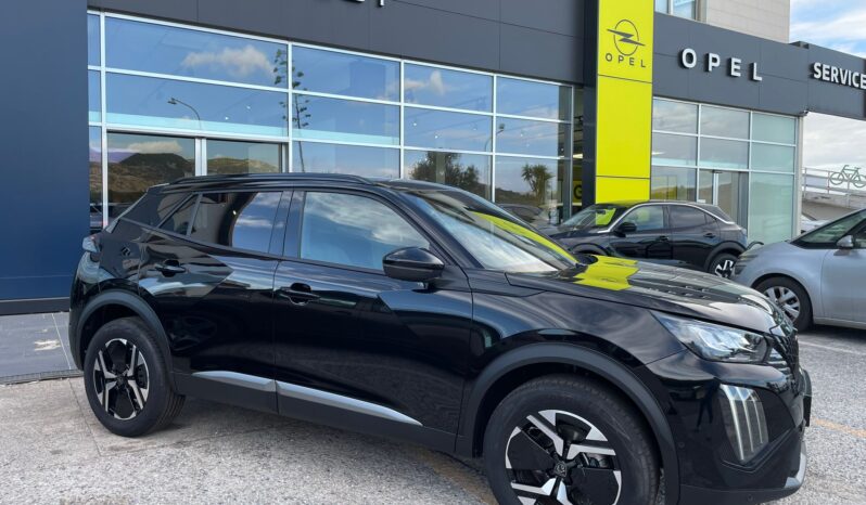 Peugeot 2008 1.2 Hybrid Allure pieno