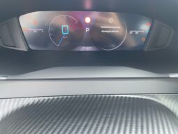 Peugeot 2008 1.2 Hybrid Allure pieno