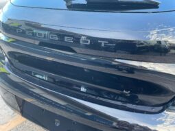 Peugeot 208 Hybrid GT 110 pieno