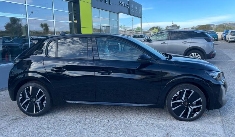 Peugeot 208 Hybrid GT 110 pieno