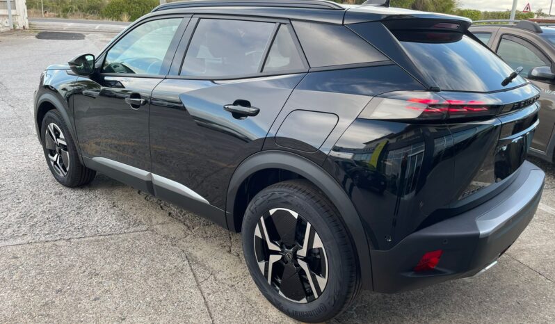 Peugeot 2008 1.2 Hybrid Allure pieno