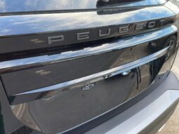 Peugeot 2008 1.2 Hybrid Allure pieno