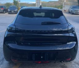 Peugeot 208 Hybrid GT 110 pieno