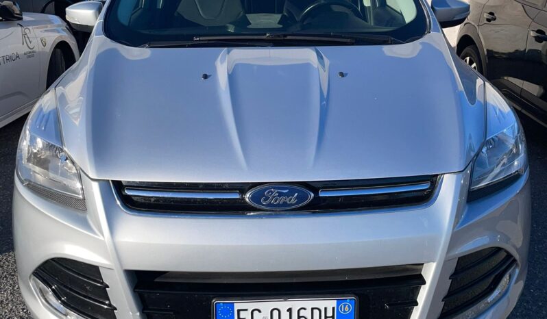 Ford Kuga TDCi pieno