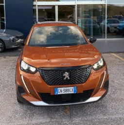 Peugeot 2008 1.2 pieno
