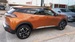 Peugeot 2008 1.2 pieno
