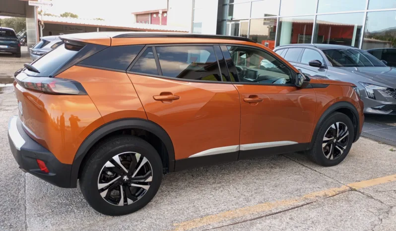 Peugeot 2008 1.2 pieno