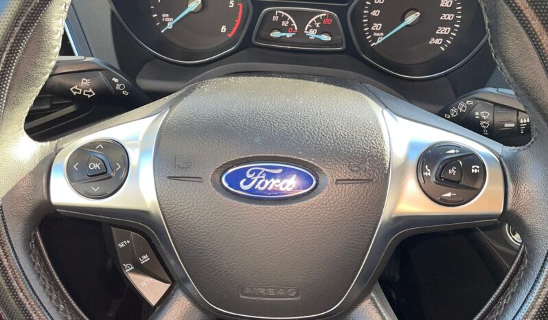 Ford Kuga TDCi pieno