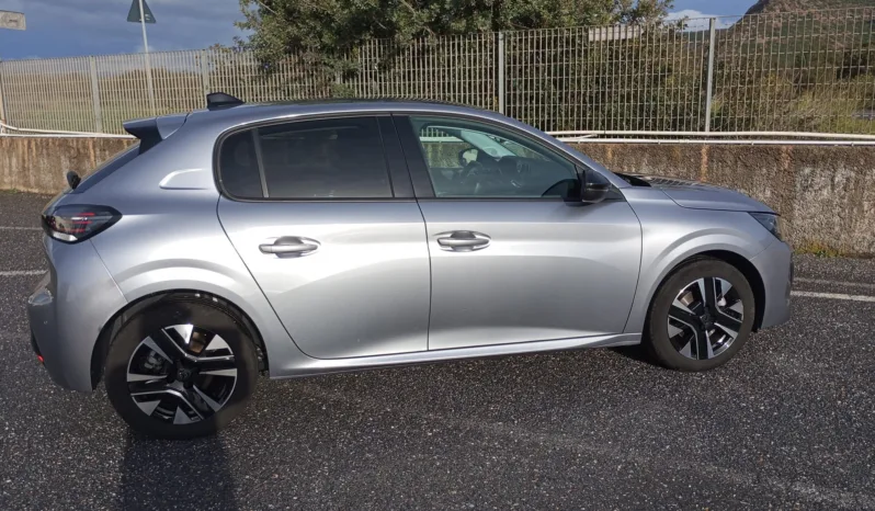 Peugeot 208 Allure pieno