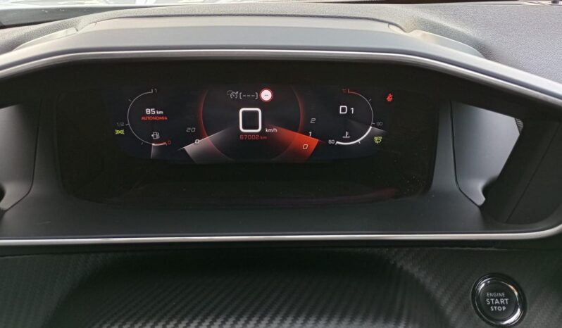 Peugeot 2008 GT pieno